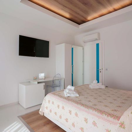 Lumiere Rooms - Eja Sardinia Cagliari Exteriör bild