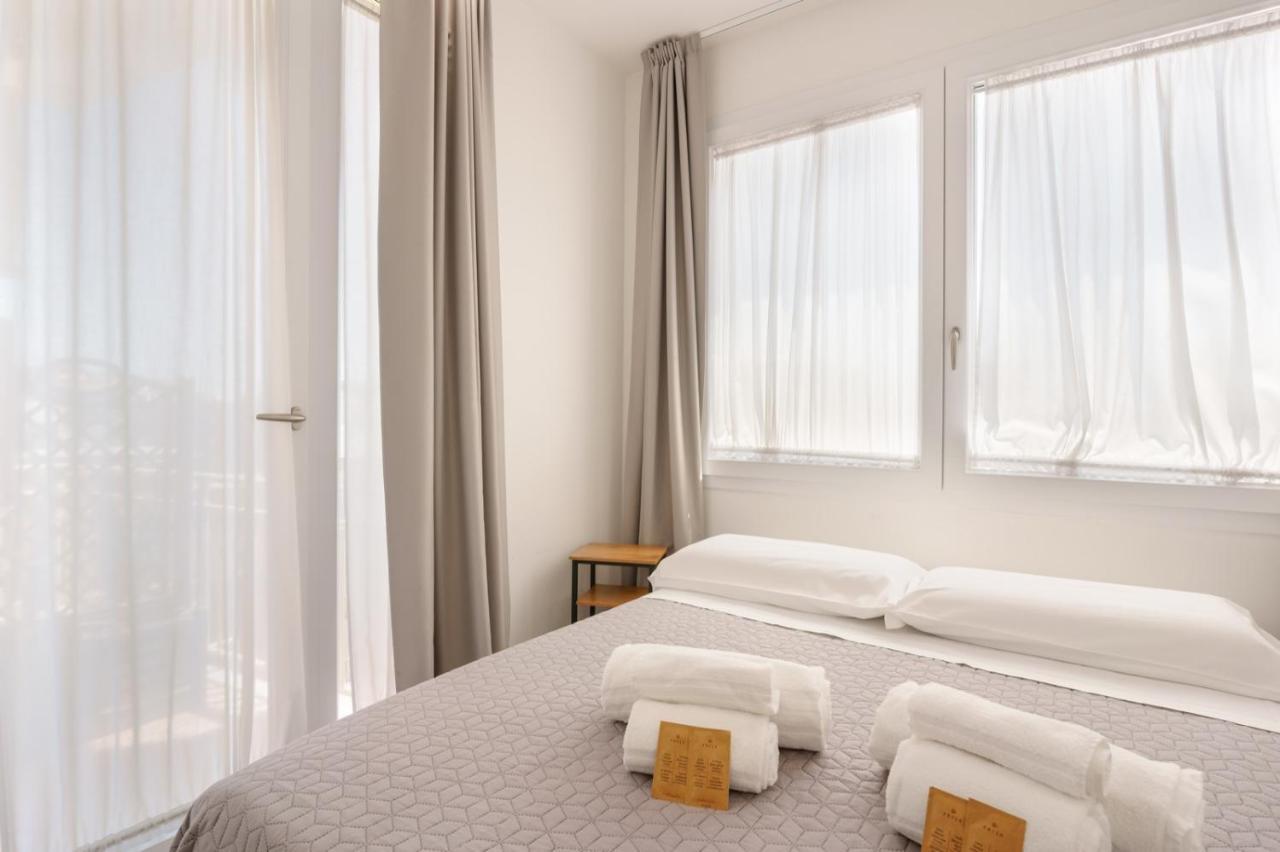 Lumiere Rooms - Eja Sardinia Cagliari Exteriör bild