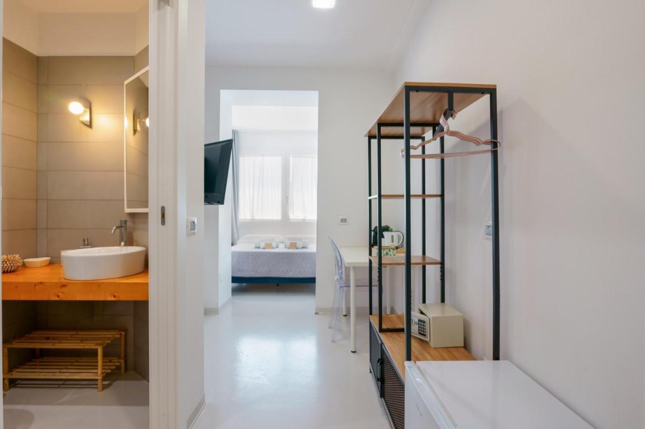 Lumiere Rooms - Eja Sardinia Cagliari Exteriör bild
