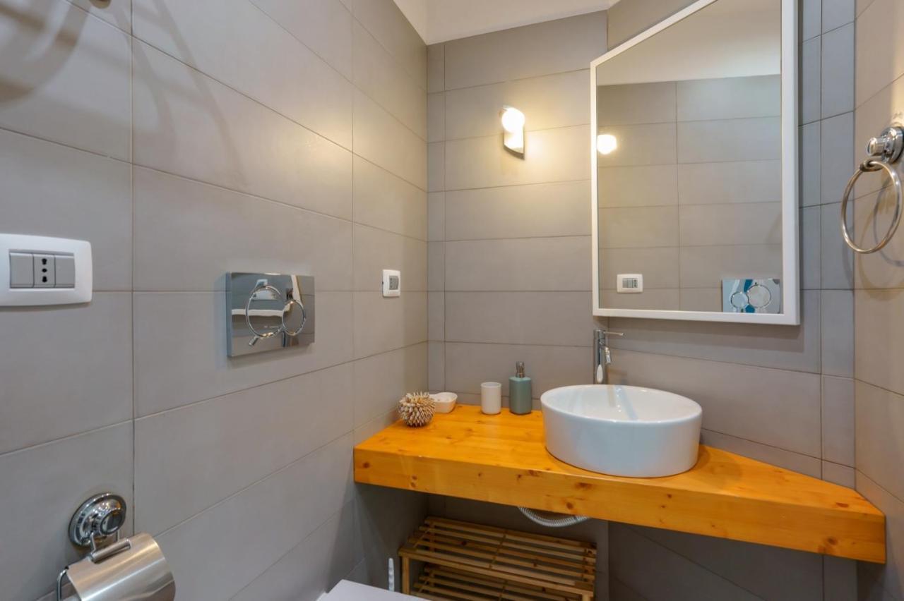 Lumiere Rooms - Eja Sardinia Cagliari Exteriör bild