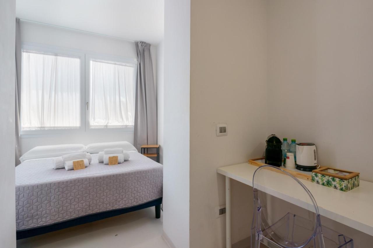 Lumiere Rooms - Eja Sardinia Cagliari Exteriör bild