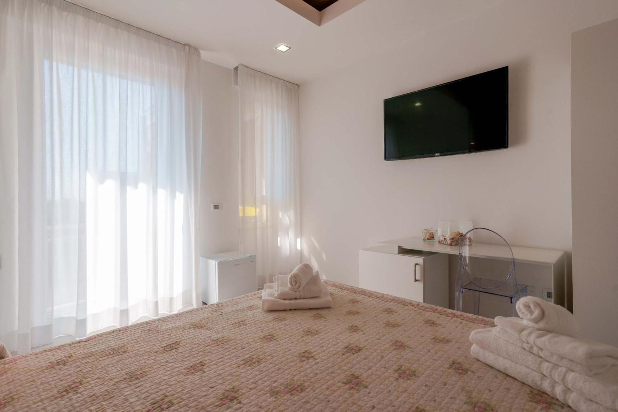 Lumiere Rooms - Eja Sardinia Cagliari Exteriör bild